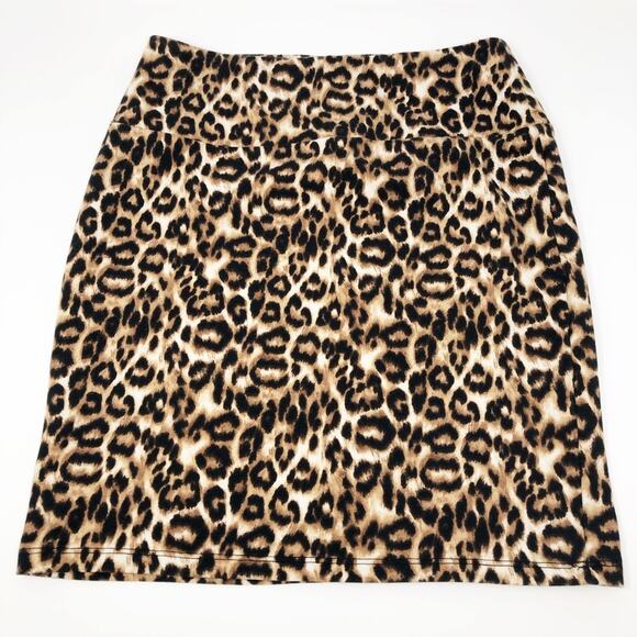 Forever 21 Animal Print High Rise Stretch Mini Skirt Size Medium - Picture 2 of 4